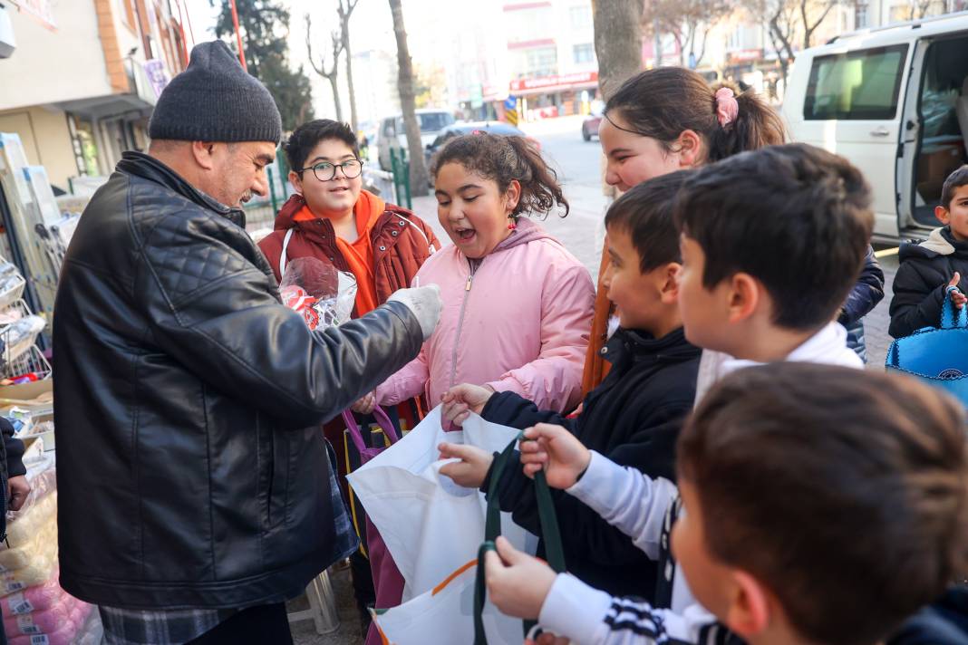 Konya'nın minikleri şivlilik coşkusuyla sokakları şenlendirdi 23